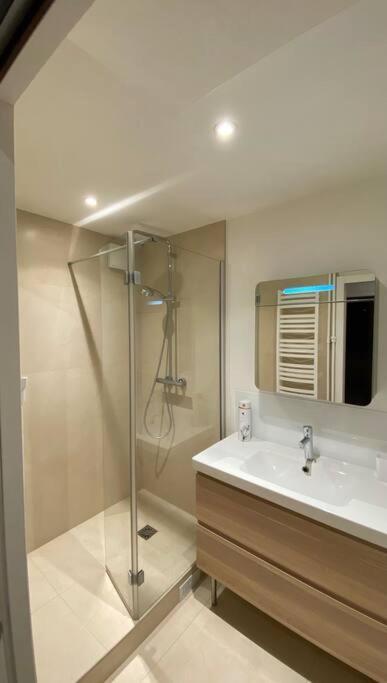 Astonishing Luxury Apartment In The South Of Paris Antony Ngoại thất bức ảnh
